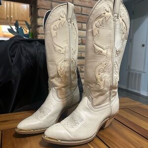 Laredo Cream Western Heeled Boots